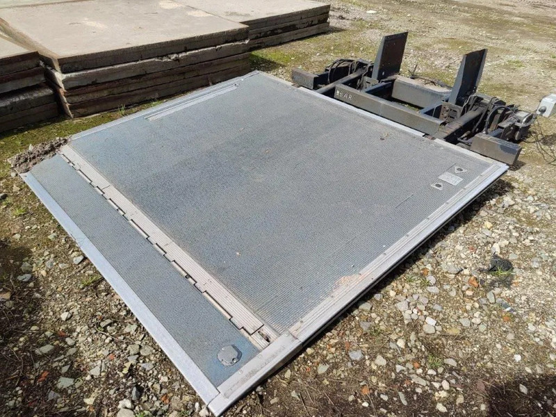 Hidraulična dizalica Dhollandia Laadklep / Achtersluitklep 2000 kg MBB / Palfinger / B.A.R. Cargolift: slika 12