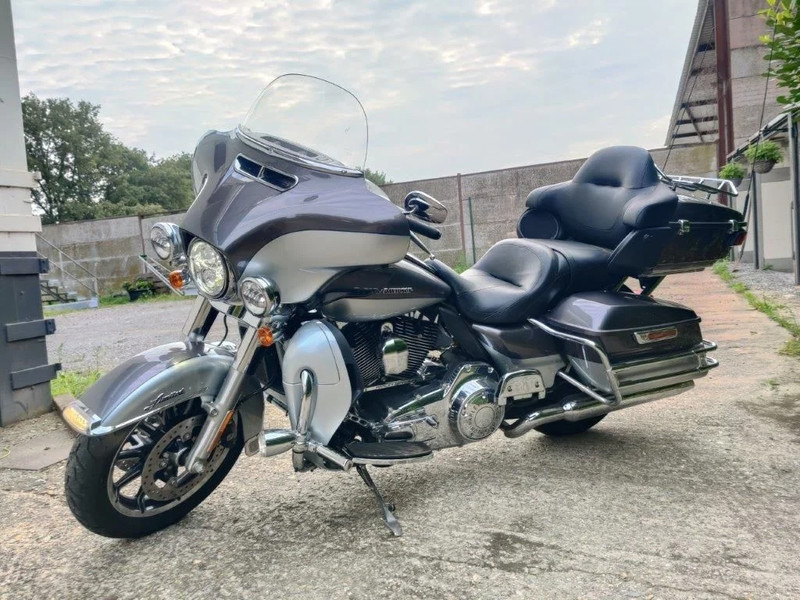 Harley-Davidson Electra Glide Ultra Limited 103" - Motocikl: slika 2 Harley-Davidson Electra Glide Ultra Limited 103" - Motocikl: slika 2