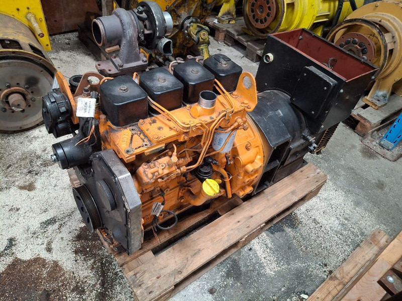 Cummins 4BT-G4 - Motor: slika 1 Cummins 4BT-G4 - Motor: slika 1