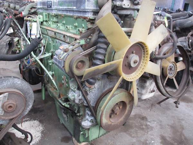 DAF 615 (DF615) - Motor: slika 2 DAF 615 (DF615) - Motor: slika 2