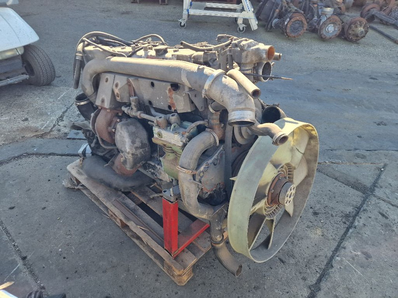 DAF 865 RS200L - Motor: slika 4 DAF 865 RS200L - Motor: slika 4