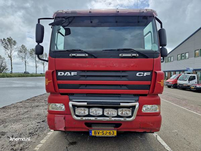 DAF CF 85 8X2 360 - Kamion sa kablovskim sistemom: slika 2 DAF CF 85 8X2 360 - Kamion sa kablovskim sistemom: slika 2