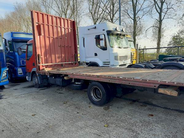 DAF LF45.180 - Kamion sa golom šasijom i zatvorenom kabinom: slika 2 DAF LF45.180 - Kamion sa golom šasijom i zatvorenom kabinom: slika 2
