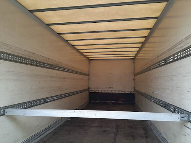 DAF LF45.250 - Kamion sa zatvorenim sandukom: slika 2 DAF LF45.250 - Kamion sa zatvorenim sandukom: slika 2