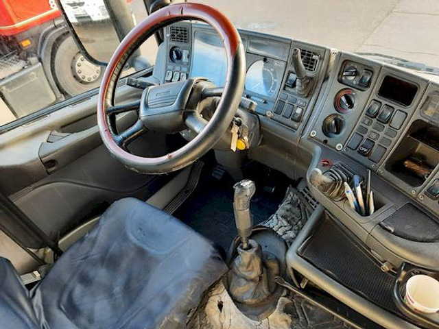 Scania R 124 LA 470 - Tegljač: slika 5 Scania R 124 LA 470 - Tegljač: slika 5