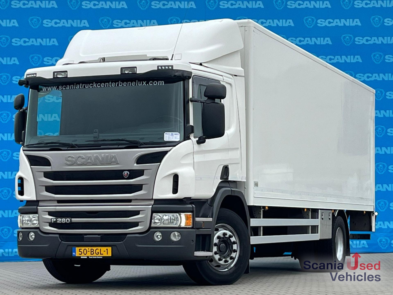 SCANIA P 280 DB4x2MNA TAILLIFT 2T BOX 750x249x230cm - Kamion sa zatvorenim sandukom: slika 1 SCANIA P 280 DB4x2MNA TAILLIFT 2T BOX 750x249x230cm - Kamion sa zatvorenim sandukom: slika 1