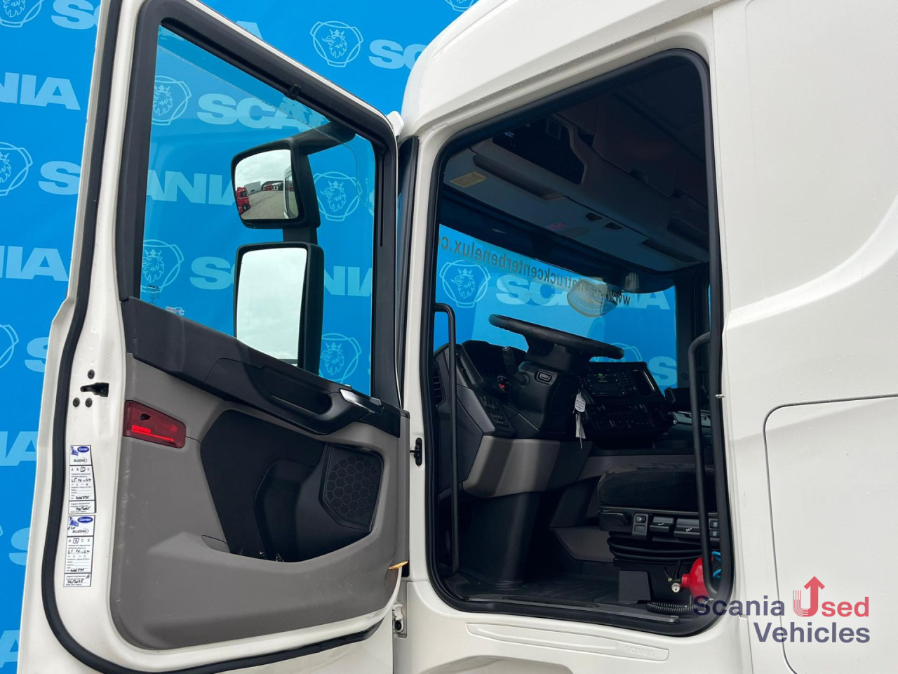 SCANIA R 410 B6x2*4NB LNG RETARDER FRIGO CHEREAU 765x250x - Hladnjača: slika 2 SCANIA R 410 B6x2*4NB LNG RETARDER FRIGO CHEREAU 765x250x - Hladnjača: slika 2