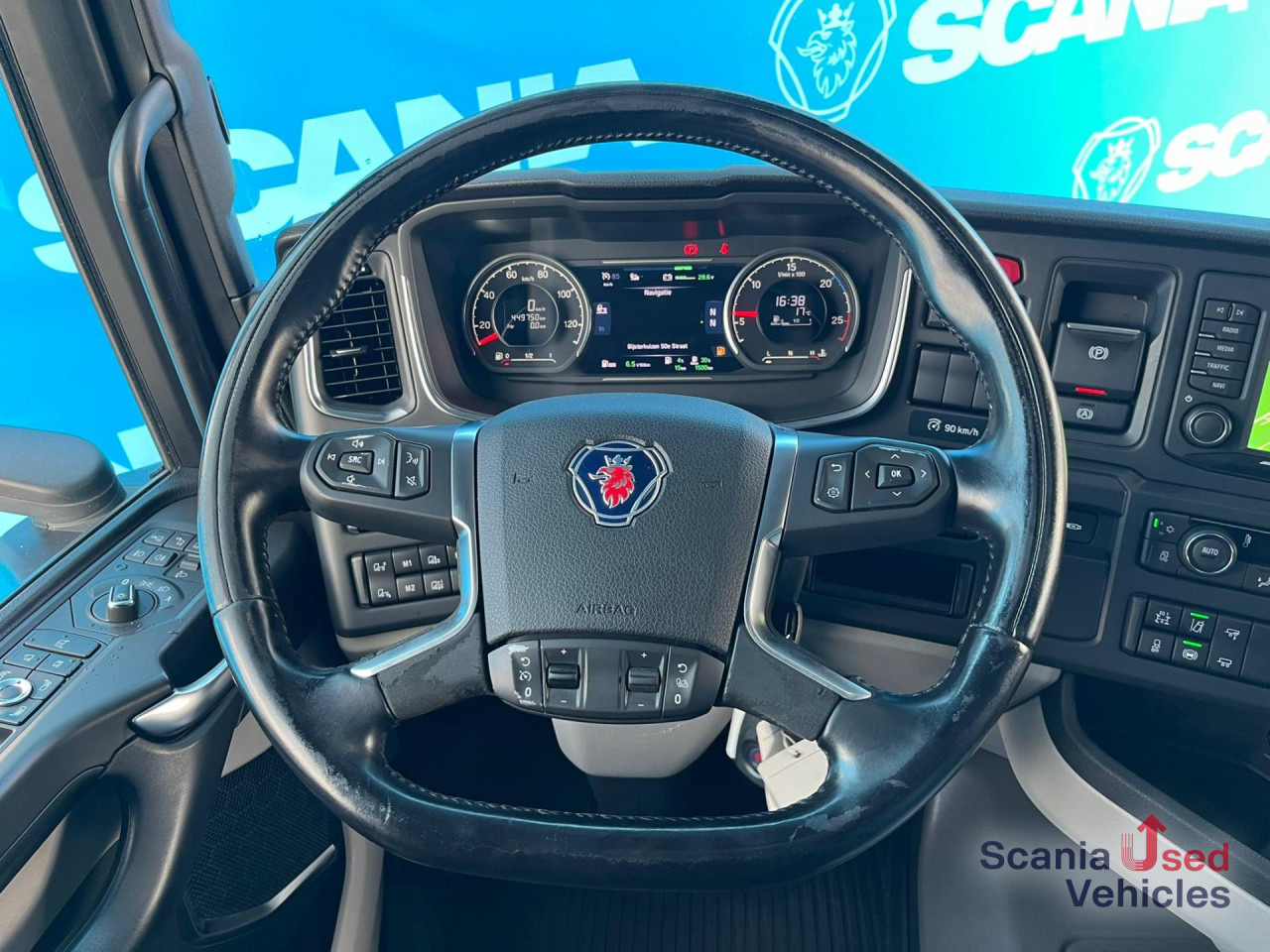 Tegljač SCANIA R 450 A4x2NA RETARDER LED NAVI PTO: slika 12 Tegljač SCANIA R 450 A4x2NA RETARDER LED NAVI PTO: slika 12