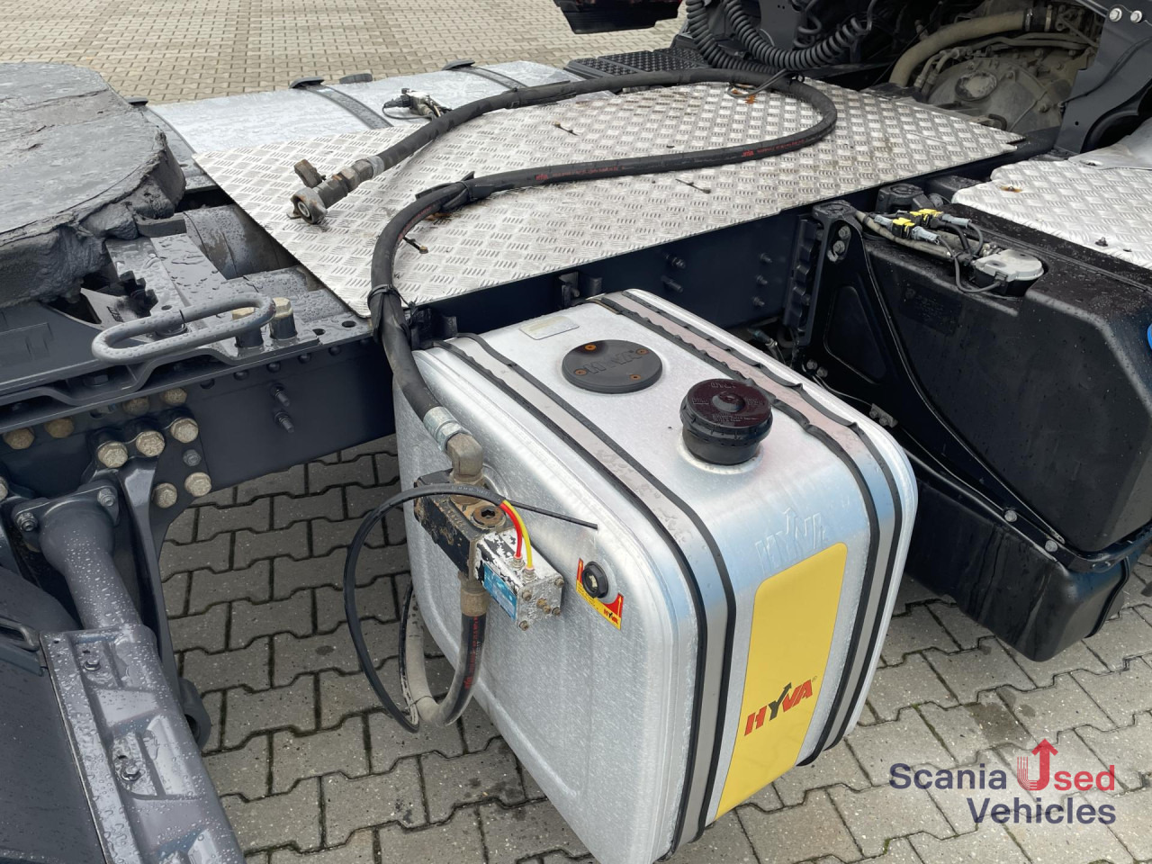 SCANIA R 450 A4x2NB DIFF-L RETARDER FULL AIR HYDRO 8T - Tegljač: slika 2 SCANIA R 450 A4x2NB DIFF-L RETARDER FULL AIR HYDRO 8T - Tegljač: slika 2