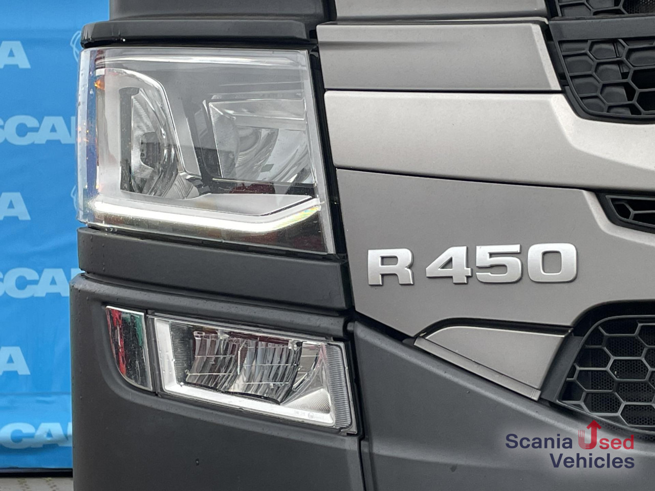 SCANIA R 450 A4x2NB DIFF-L RETARDER FULL AIR P-AIRCO ACC - Tegljač: slika 2 SCANIA R 450 A4x2NB DIFF-L RETARDER FULL AIR P-AIRCO ACC - Tegljač: slika 2