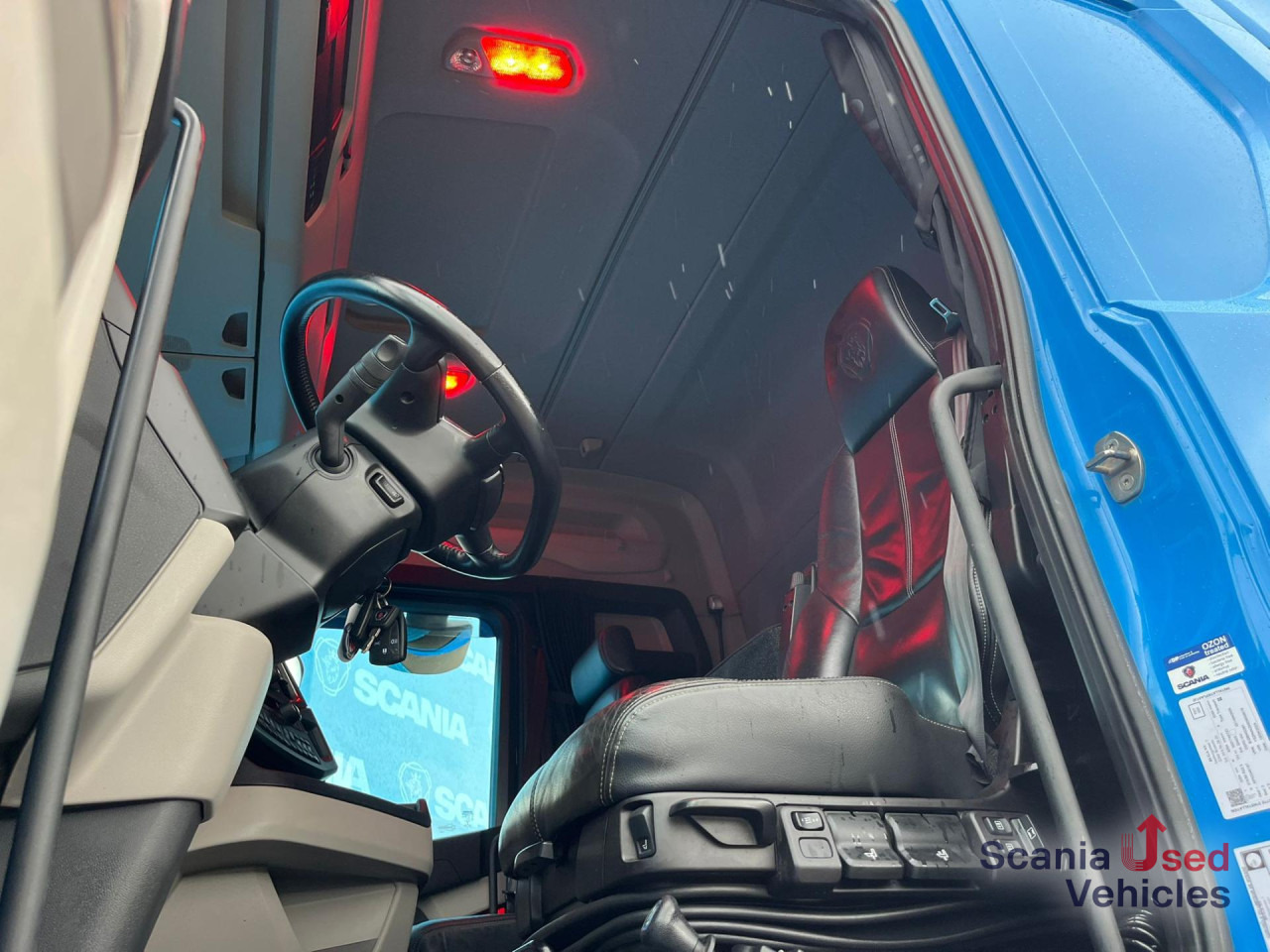 SCANIA R 450 A4x2NB RETARDER DIFF-L KIPPER HYDRO ADR-FL - Tegljač: slika 2 SCANIA R 450 A4x2NB RETARDER DIFF-L KIPPER HYDRO ADR-FL - Tegljač: slika 2