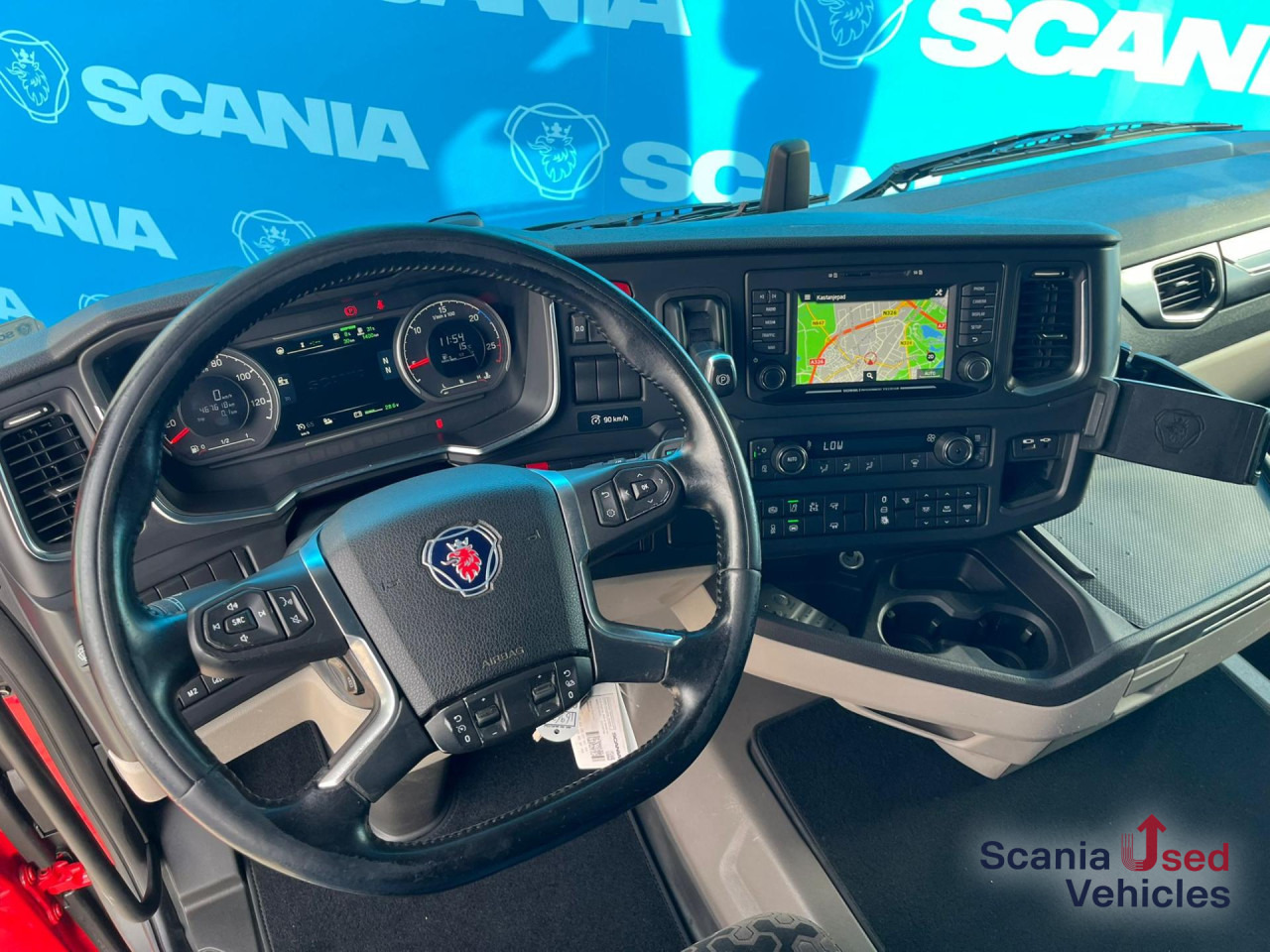 SCANIA R 500 A4x2NA RETARDER LED NAVI PTO - Tegljač: slika 3 SCANIA R 500 A4x2NA RETARDER LED NAVI PTO - Tegljač: slika 3