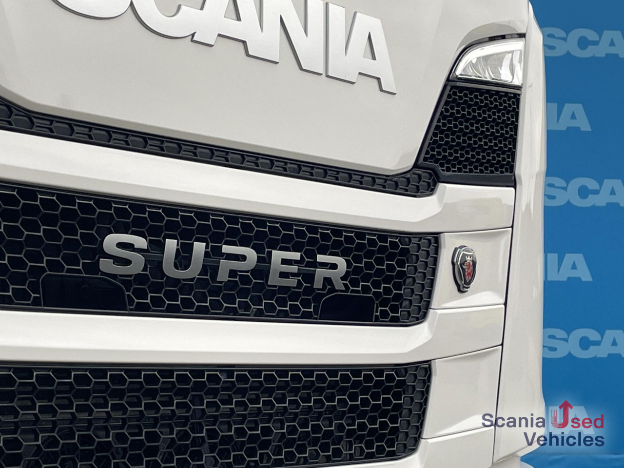SCANIA R 500 A4x2NB RETARDER FULL AIR PTO VECTO 3 - Tegljač: slika 3 SCANIA R 500 A4x2NB RETARDER FULL AIR PTO VECTO 3 - Tegljač: slika 3