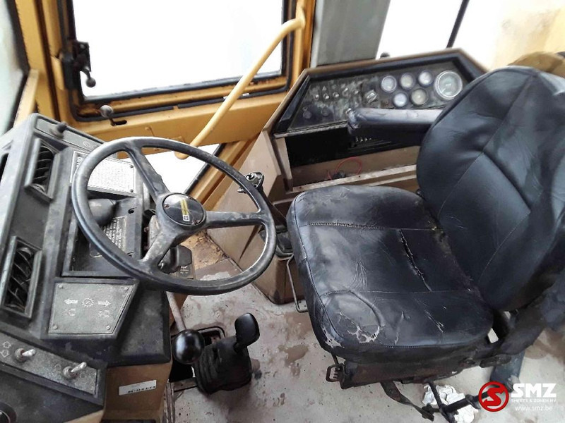 Bager utovarivač Caterpillar 428: slika 7 Bager utovarivač Caterpillar 428: slika 7