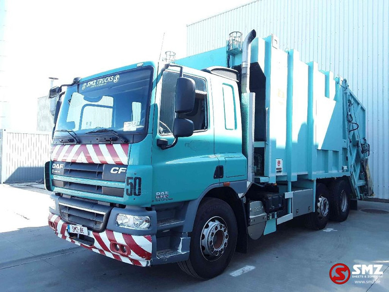 DAF 75 CF 310 VdK pusher 2000 +2x lift 4x on stocl - Kamion za smeće: slika 3 DAF 75 CF 310 VdK pusher 2000 +2x lift 4x on stocl - Kamion za smeće: slika 3