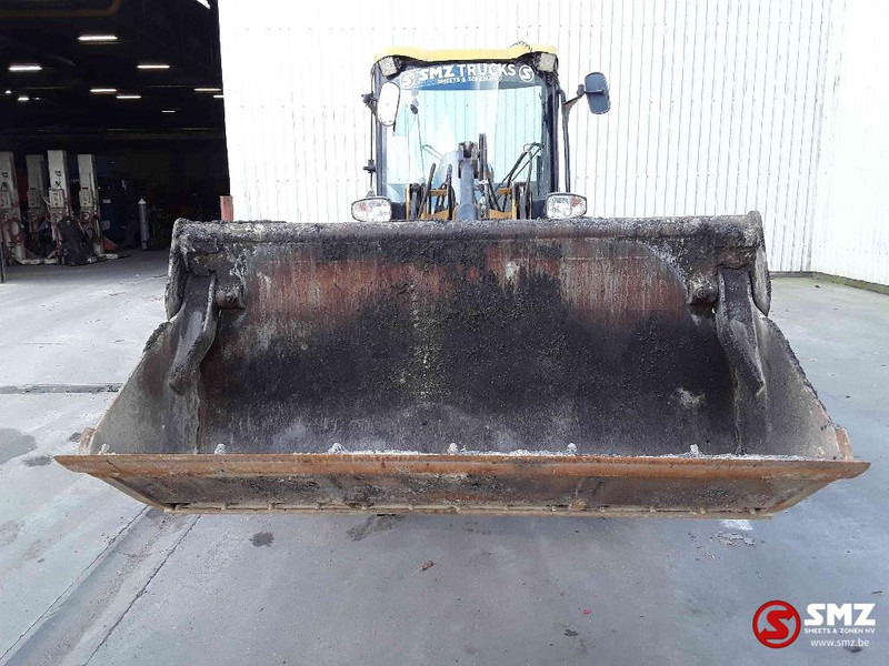 JCB 406 3892 h - Utovarivač točkaš: slika 2 JCB 406 3892 h - Utovarivač točkaš: slika 2