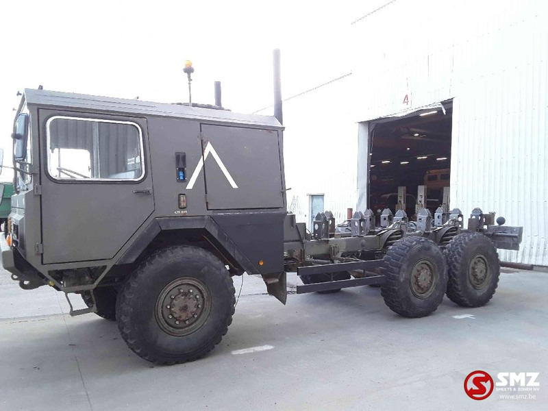 MAN KAT 6x6 72000 km - Kamion sa golom šasijom i zatvorenom kabinom: slika 5 MAN KAT 6x6 72000 km - Kamion sa golom šasijom i zatvorenom kabinom: slika 5