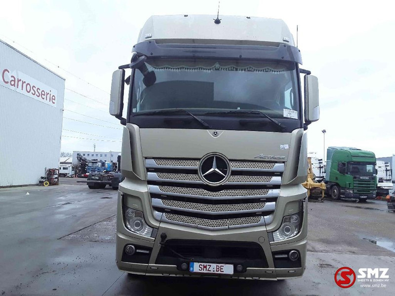 Mercedes-Benz Actros 1851 motor KO broken casse - Kamion za prevoz kontejnera/ Kamion sa promenjivim sandukom: slika 2 Mercedes-Benz Actros 1851 motor KO broken casse - Kamion za prevoz kontejnera/ Kamion sa promenjivim sandukom: slika 2