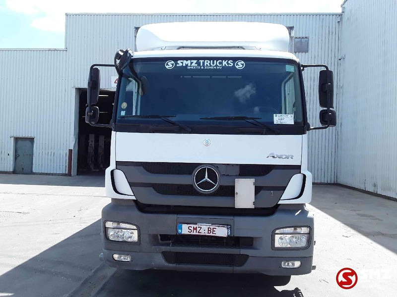 Mercedes-Benz Axor 1829 manual airco - Kamion sa zatvorenim sandukom: slika 2 Mercedes-Benz Axor 1829 manual airco - Kamion sa zatvorenim sandukom: slika 2