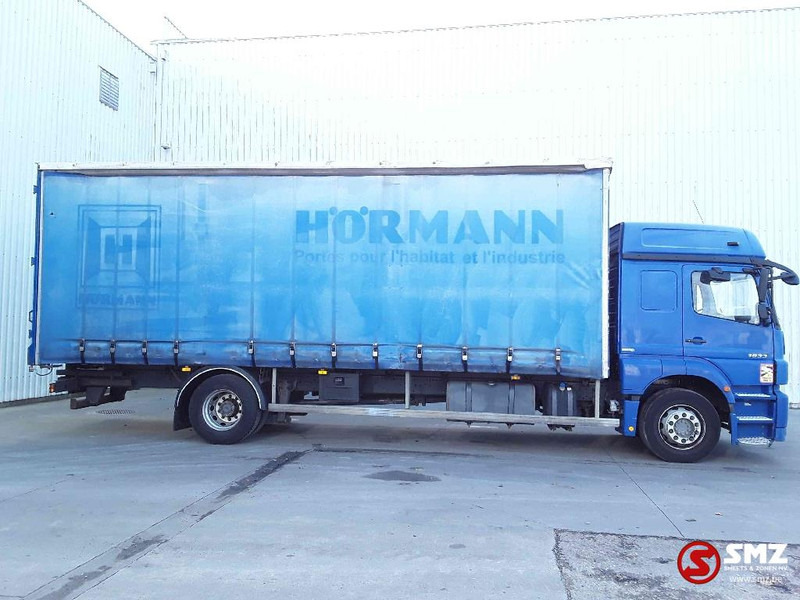 Mercedes-Benz Axor 1833 - Kamion sa ceradom: slika 4 Mercedes-Benz Axor 1833 - Kamion sa ceradom: slika 4