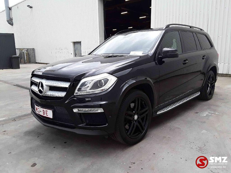 Mercedes-Benz GL-Klasse 350 AMG Full options - SUV: slika 2 Mercedes-Benz GL-Klasse 350 AMG Full options - SUV: slika 2