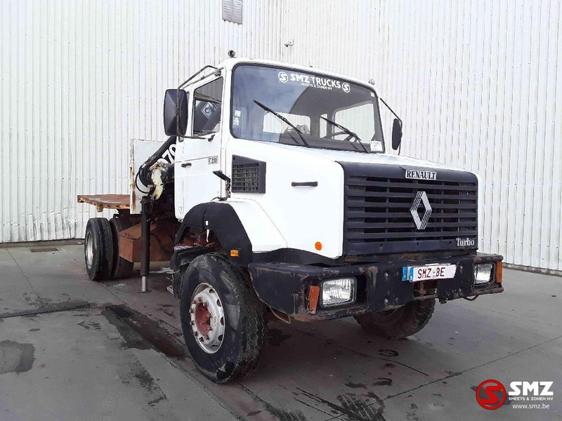 Renault C 210 - Istovarivač, Kamion sa dizalicom: slika 1 Renault C 210 - Istovarivač, Kamion sa dizalicom: slika 1