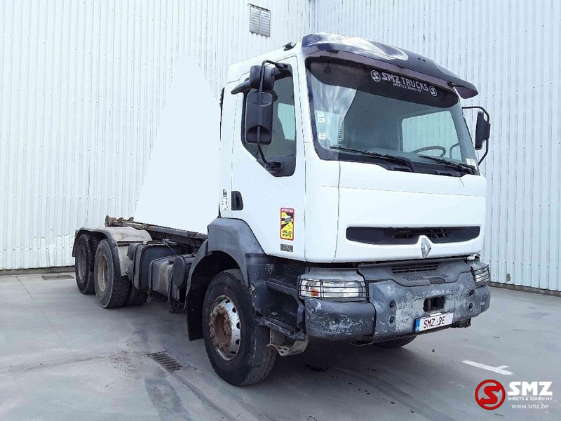 Renault Kerax 370 steel lames - Kamion sa golom šasijom i zatvorenom kabinom: slika 1 Renault Kerax 370 steel lames - Kamion sa golom šasijom i zatvorenom kabinom: slika 1