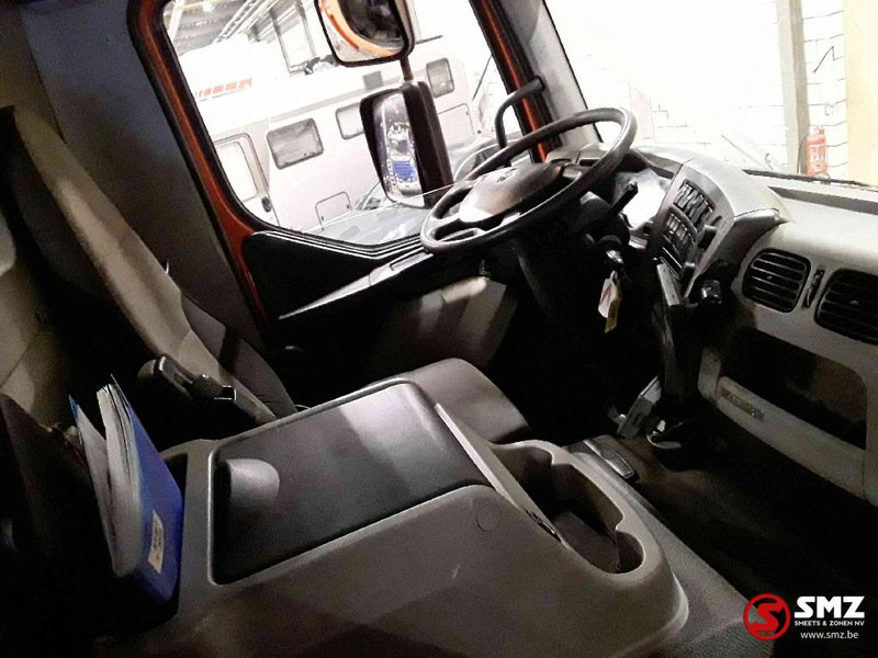Kamion sa tovarnim sandukom Renault Kerax 430: slika 6