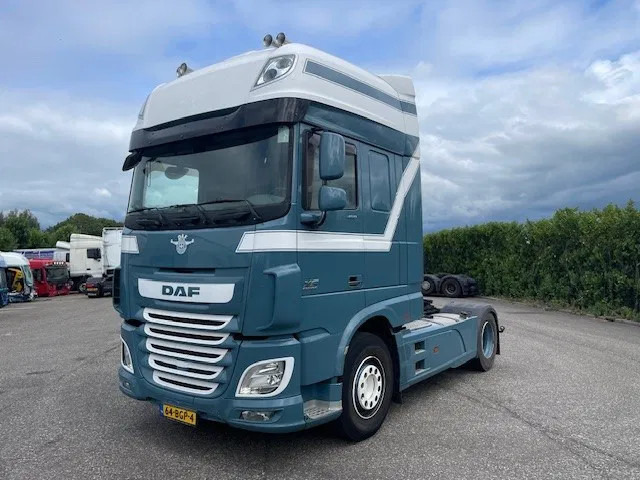 DAF XF 460 FT Euro6 - Tegljač: slika 2 DAF XF 460 FT Euro6 - Tegljač: slika 2