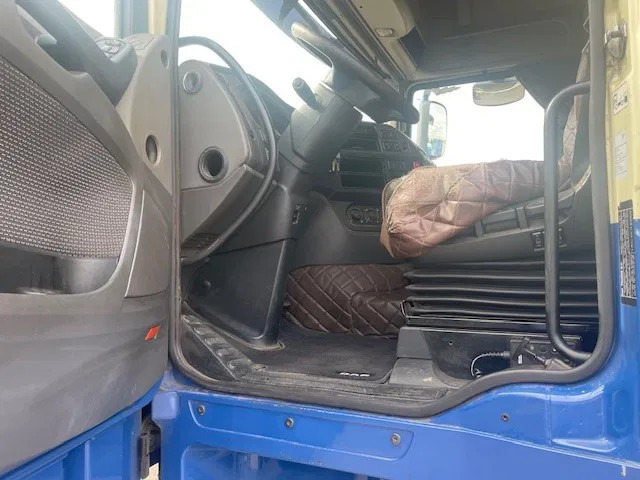 DAF XF 460 FT Euro6 Super Space Cab - Tegljač: slika 4 DAF XF 460 FT Euro6 Super Space Cab - Tegljač: slika 4