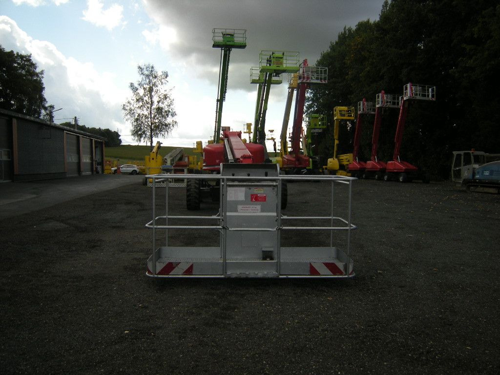 Genie Arbeitsbühne Genie S-85, AH 28 m - Vazdušna platforma montirana na kamion: slika 4 Genie Arbeitsbühne Genie S-85, AH 28 m - Vazdušna platforma montirana na kamion: slika 4