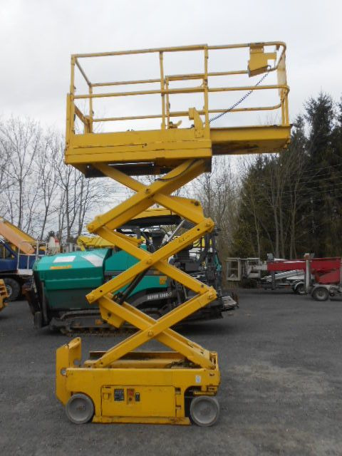 Genie GS 1530, Scherenarbeitsbühne Genie 6,6m - Vazdušna platforma montirana na kamion: slika 5 Genie GS 1530, Scherenarbeitsbühne Genie 6,6m - Vazdušna platforma montirana na kamion: slika 5