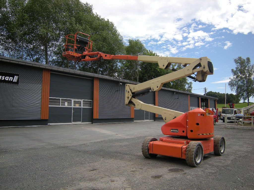 JLG M450 AJ  Gelenkteleskoparbeitsbühne 16 m - Vazdušna platforma montirana na kamion: slika 2 JLG M450 AJ  Gelenkteleskoparbeitsbühne 16 m - Vazdušna platforma montirana na kamion: slika 2