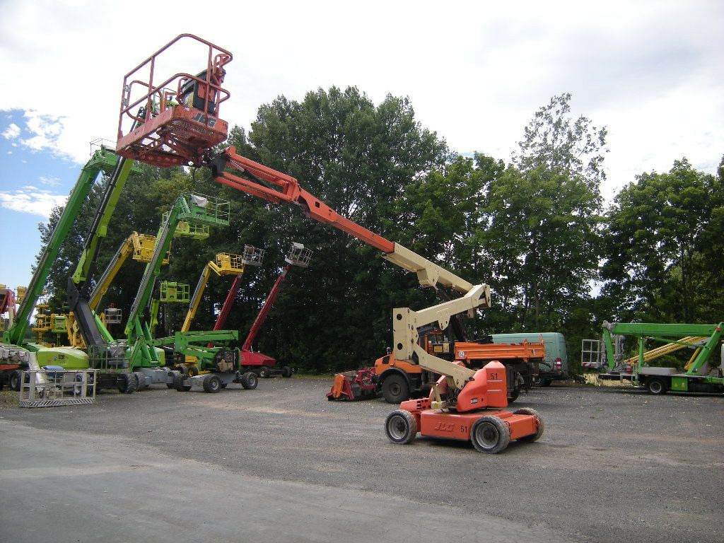 JLG M450 AJ  Gelenkteleskoparbeitsbühne 16 m - Vazdušna platforma montirana na kamion: slika 4 JLG M450 AJ  Gelenkteleskoparbeitsbühne 16 m - Vazdušna platforma montirana na kamion: slika 4