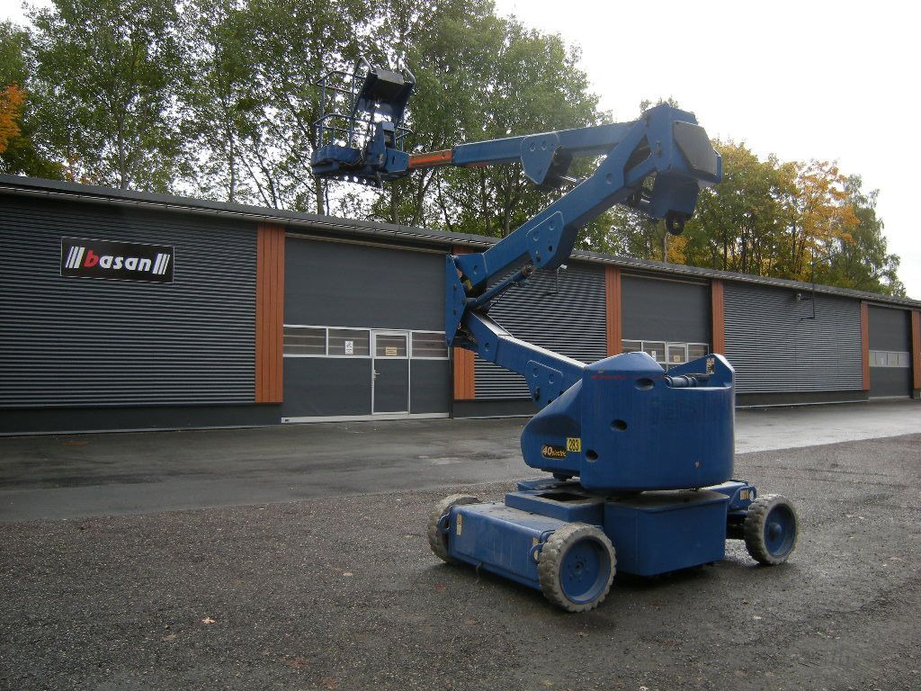 JLG N40E  Gelenkteleskoparbeitsbühne 14 m - Vazdušna platforma montirana na kamion: slika 3 JLG N40E  Gelenkteleskoparbeitsbühne 14 m - Vazdušna platforma montirana na kamion: slika 3