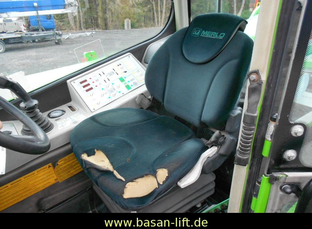 Novu Teleskopski upravljač Merlo RT 38,Roto 40.18 S: slika 26 Novu Teleskopski upravljač Merlo RT 38,Roto 40.18 S: slika 26