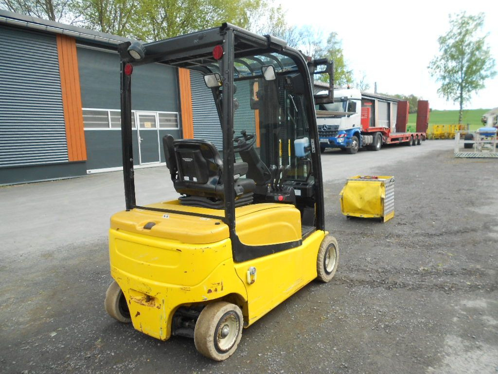 Yale ERP20VF, 2 Tonnen Stapler - Viljuškar: slika 2 Yale ERP20VF, 2 Tonnen Stapler - Viljuškar: slika 2
