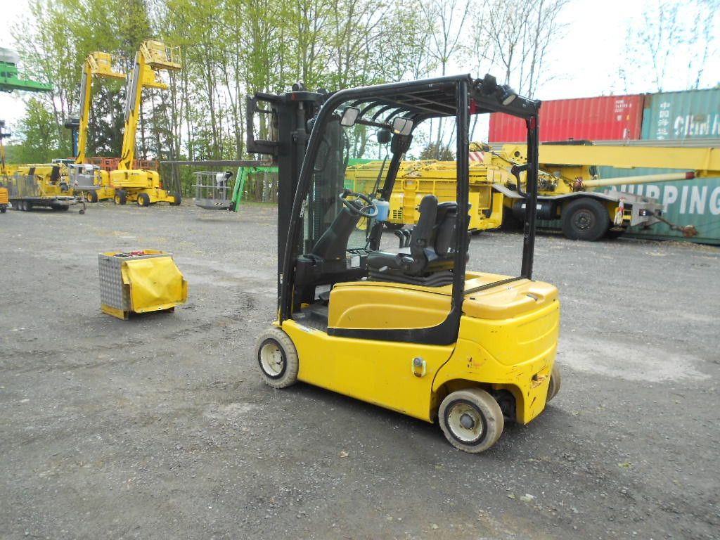 Yale ERP20VF, 2 Tonnen Stapler - Viljuškar: slika 3 Yale ERP20VF, 2 Tonnen Stapler - Viljuškar: slika 3
