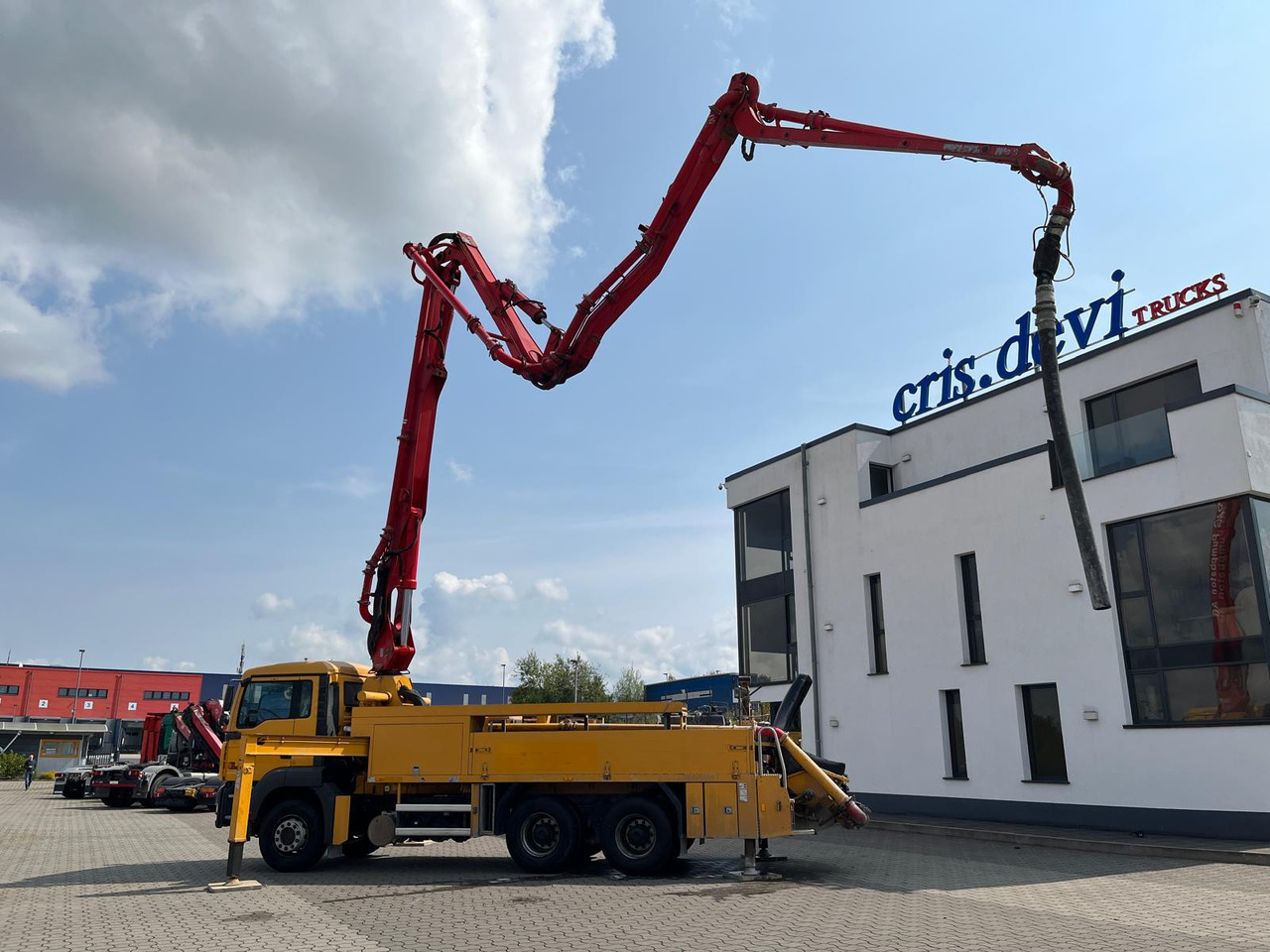 MAN 26.360 6x4 Putzmeister 24 m Hallenpumpe - Auto pumpa za beton: slika 2 MAN 26.360 6x4 Putzmeister 24 m Hallenpumpe - Auto pumpa za beton: slika 2