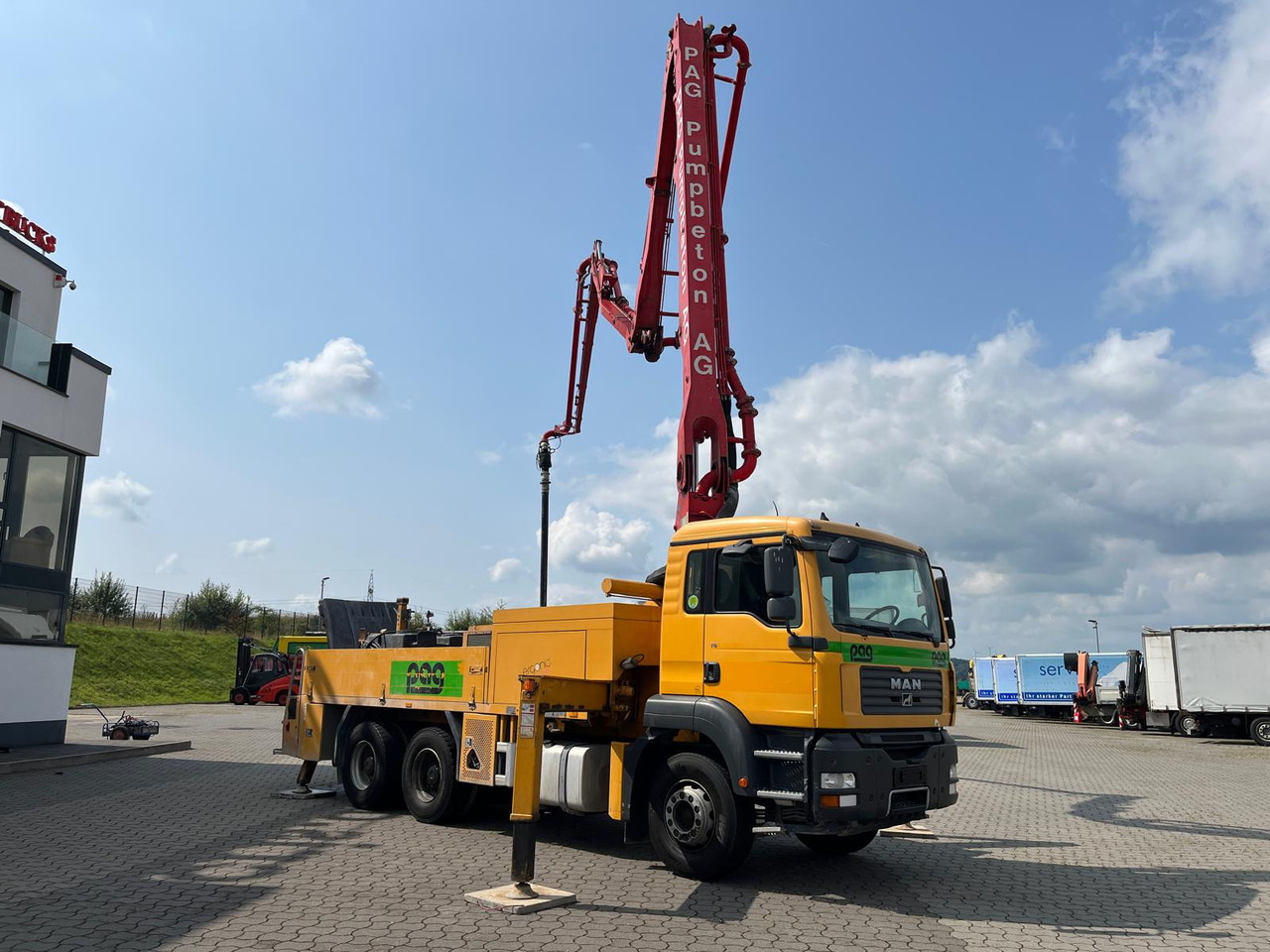 MAN 26.360 6x4 Putzmeister 24 m Hallenpumpe - Auto pumpa za beton: slika 5 MAN 26.360 6x4 Putzmeister 24 m Hallenpumpe - Auto pumpa za beton: slika 5