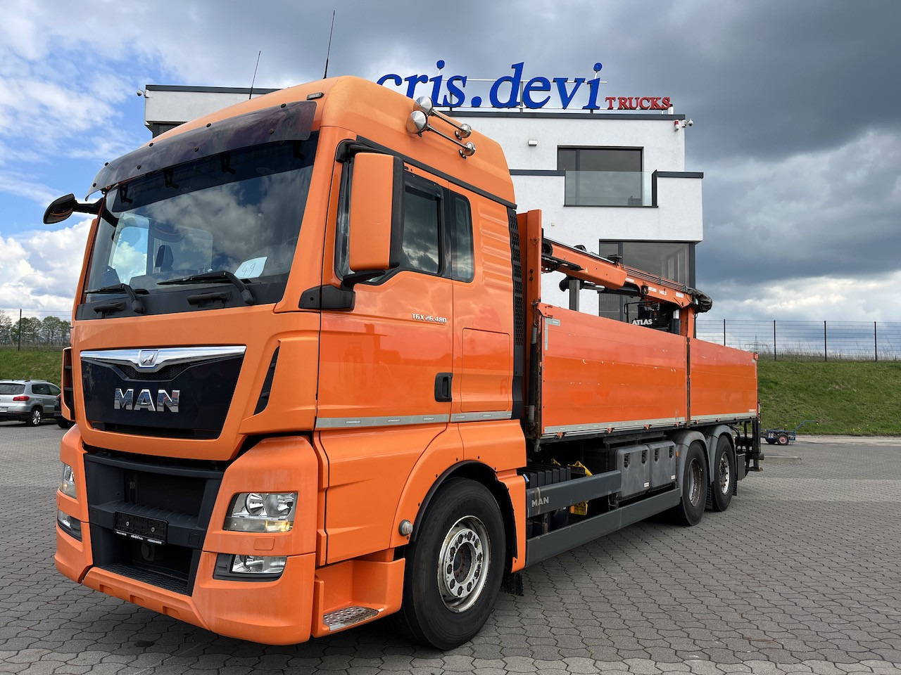 MAN TGX 26.480 6x2 Atlas 145.2 Kran Baustoff AHK - Kamion sa tovarnim sandukom, Kamion sa dizalicom: slika 1 MAN TGX 26.480 6x2 Atlas 145.2 Kran Baustoff AHK - Kamion sa tovarnim sandukom, Kamion sa dizalicom: slika 1