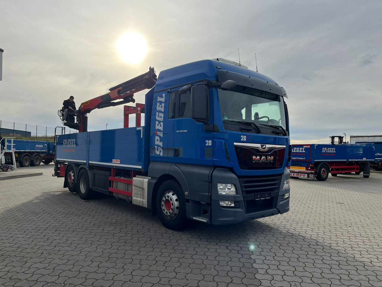 MAN TGX 26.500 6x2 Palfinger 18001 SLD 3 Baustoff - Kamion sa tovarnim sandukom, Kamion sa dizalicom: slika 3 MAN TGX 26.500 6x2 Palfinger 18001 SLD 3 Baustoff - Kamion sa tovarnim sandukom, Kamion sa dizalicom: slika 3