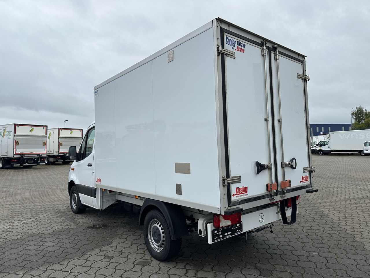 Mercedes-Benz Sprinter 317 CDI Thermoking -20 ATP Klima BT - Dostavno vozilo hladnjača: slika 4 Mercedes-Benz Sprinter 317 CDI Thermoking -20 ATP Klima BT - Dostavno vozilo hladnjača: slika 4