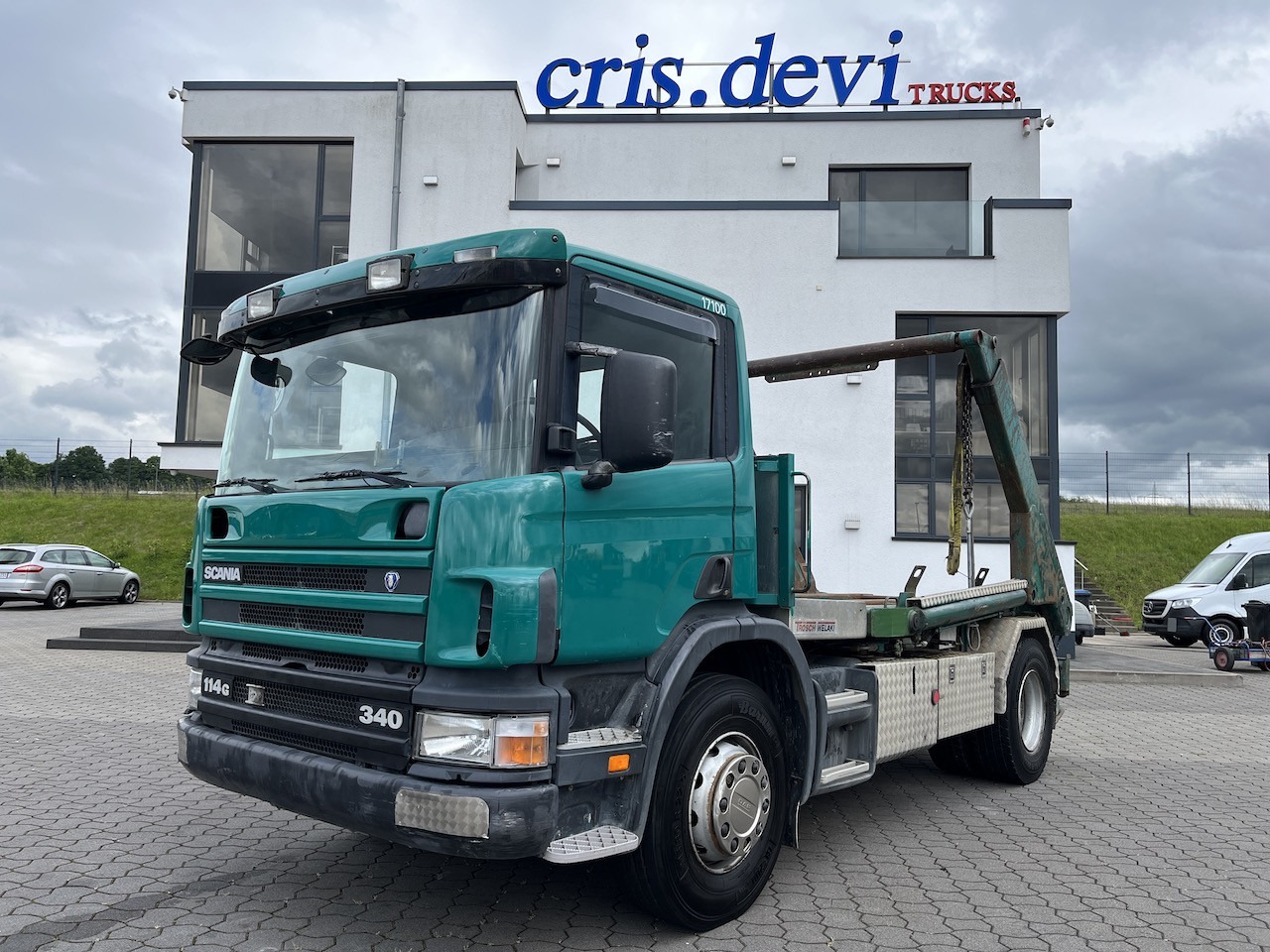 Scania P114 340 4x2 Trösch Absetzkipper Retarder AHK - Kamion za utovaranje kontejnera: slika 1 Scania P114 340 4x2 Trösch Absetzkipper Retarder AHK - Kamion za utovaranje kontejnera: slika 1