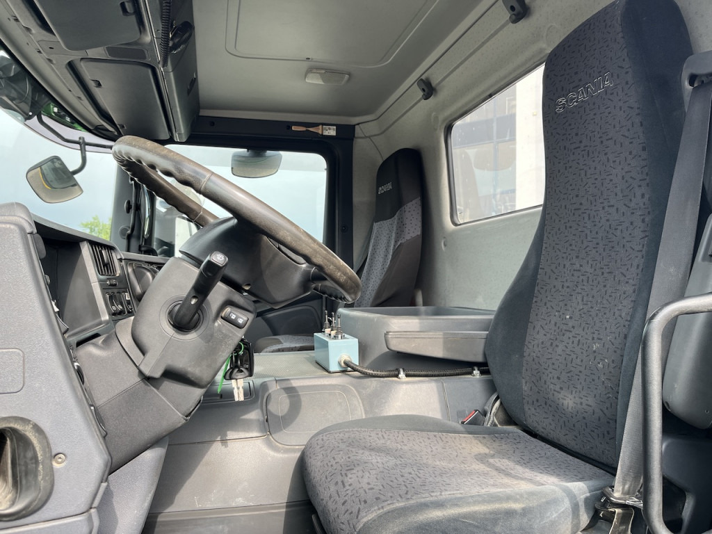 Kamion za utovaranje kontejnera Scania P360 6x2  Trösch Absetzkipper   Container: slika 13