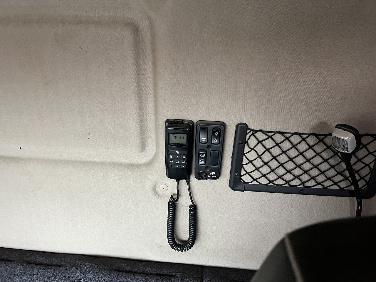 Scania R440 6x2 Hiab 166 E-5 HiDuo | AHK | Lenk-Lift A. - Kamion sa ceradom, Kamion sa dizalicom: slika 3 Scania R440 6x2 Hiab 166 E-5 HiDuo | AHK | Lenk-Lift A. - Kamion sa ceradom, Kamion sa dizalicom: slika 3