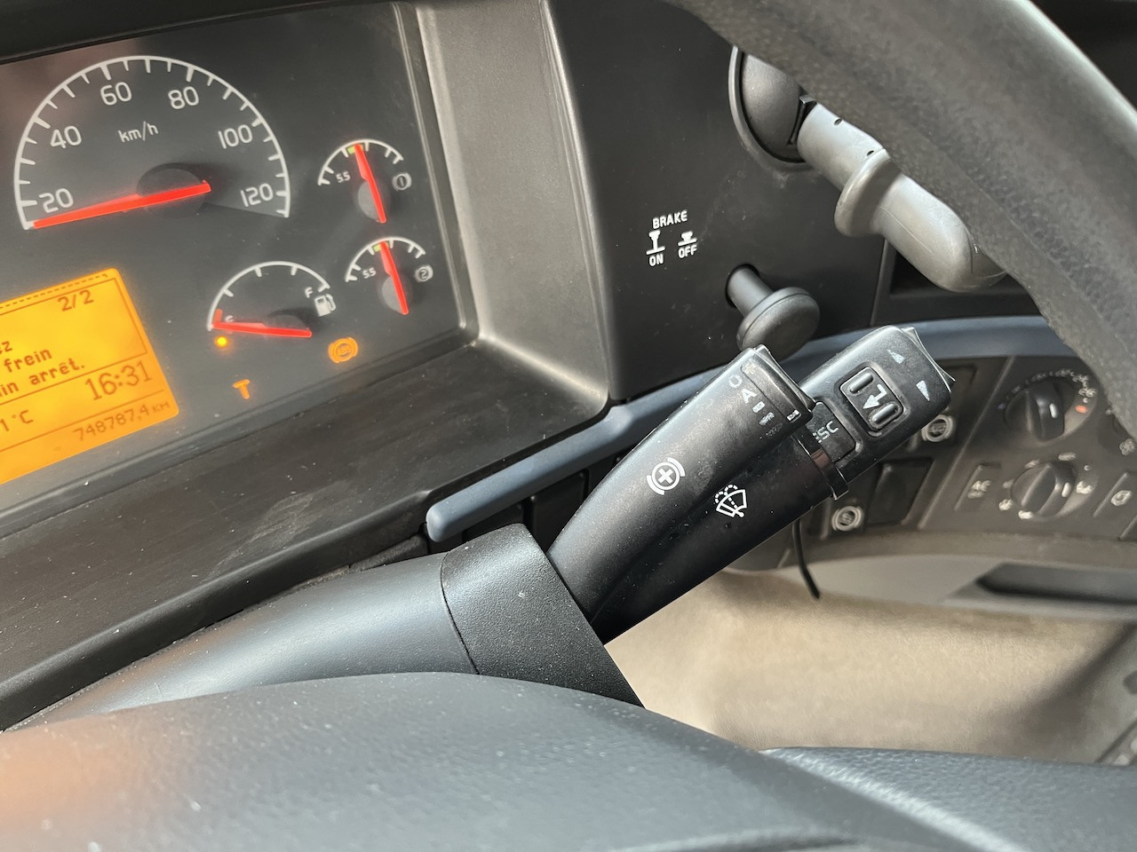 Volvo FH 520 6x2 Palfinger PK 12502 | AHK - Kamion sa dizalicom, Kamion sa tovarnim sandukom: slika 3 Volvo FH 520 6x2 Palfinger PK 12502 | AHK - Kamion sa dizalicom, Kamion sa tovarnim sandukom: slika 3