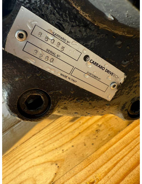 Komatsu PW140-7 REAR AXLE ASSEMBLY 20E-22-32000 - Osovina i delovi za Građevinska mašina: slika 2 Komatsu PW140-7 REAR AXLE ASSEMBLY 20E-22-32000 - Osovina i delovi za Građevinska mašina: slika 2