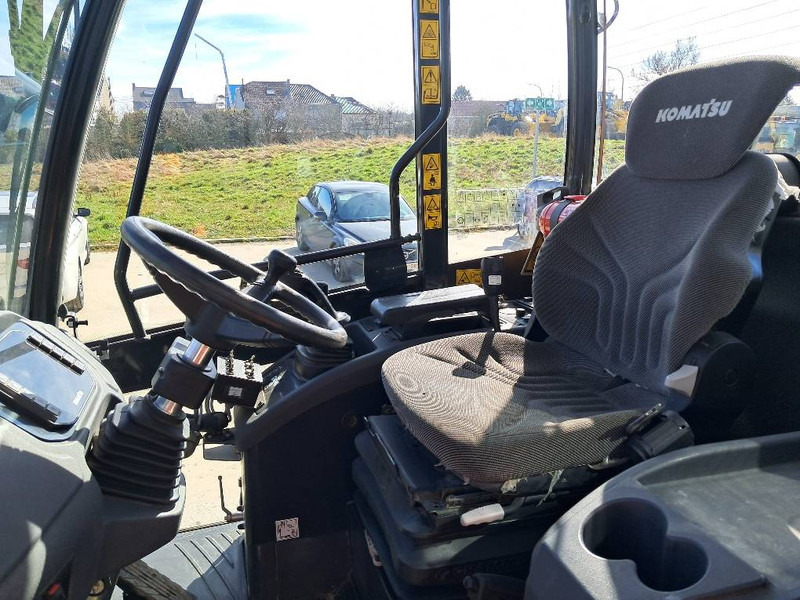 Komatsu WA100M-8 - Utovarivač točkaš: slika 4 Komatsu WA100M-8 - Utovarivač točkaš: slika 4