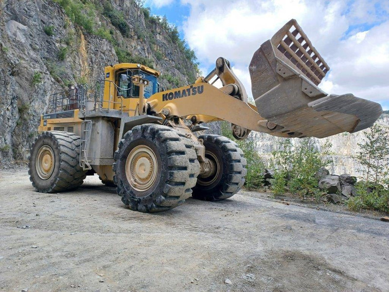 Komatsu WA800-3 - Utovarivač točkaš: slika 2 Komatsu WA800-3 - Utovarivač točkaš: slika 2